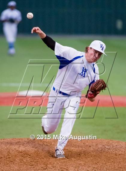 Thumbnail 1 in Van Alstyne vs. Grand Saline photogallery.
