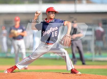 Thumbnail 3 in Centerville @ Central Catholic photogallery.