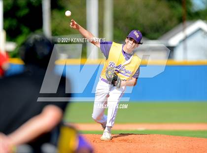 Thumbnail 3 in Centerville @ Central Catholic photogallery.