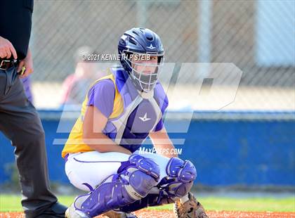 Thumbnail 3 in Centerville @ Central Catholic photogallery.