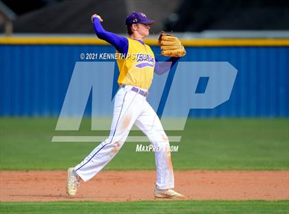 Thumbnail 1 in Centerville @ Central Catholic photogallery.