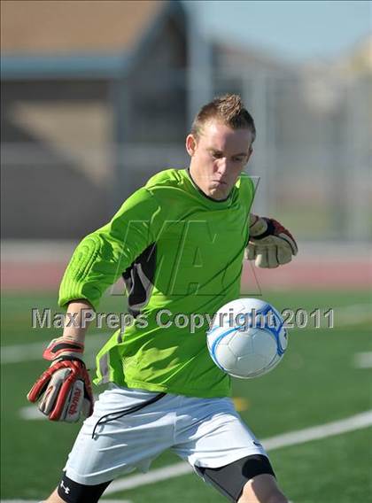 Thumbnail 3 in Sacramento Country Day vs. Millennium (CIF SJS D7 Final) photogallery.