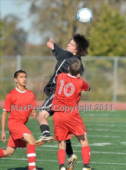 Thumbnail 2 in Sacramento Country Day vs. Millennium (CIF SJS D7 Final) photogallery.