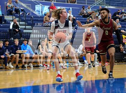 Thumbnail 3 in Keller Central @ Allen (In-N-Out Tournament) photogallery.