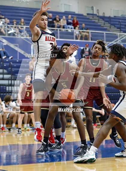 Thumbnail 2 in Keller Central @ Allen (In-N-Out Tournament) photogallery.