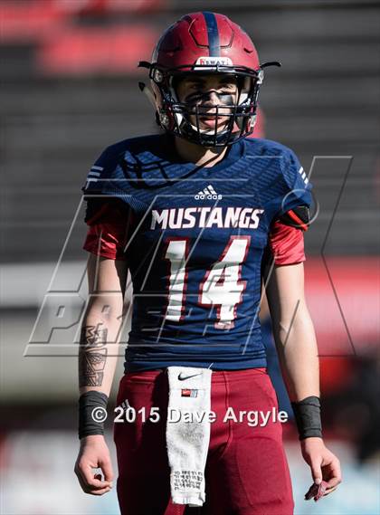 Thumbnail 1 in Herriman vs. Sky View (UHSAA 5A Semifinal) photogallery.