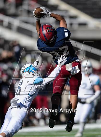 Thumbnail 2 in Herriman vs. Sky View (UHSAA 5A Semifinal) photogallery.