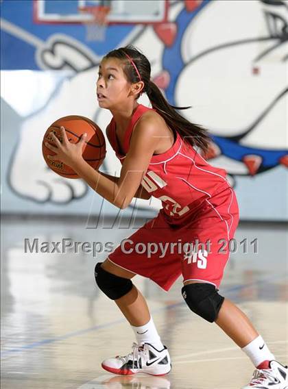 Thumbnail 1 in Lodi vs. Galt (Bulldog Winter Classic) photogallery.