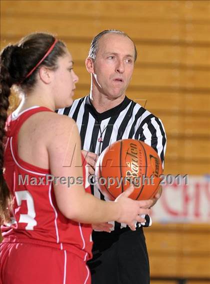 Thumbnail 3 in Lodi vs. Galt (Bulldog Winter Classic) photogallery.