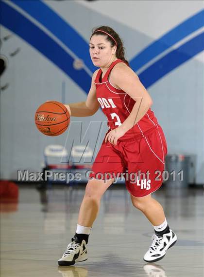 Thumbnail 2 in Lodi vs. Galt (Bulldog Winter Classic) photogallery.