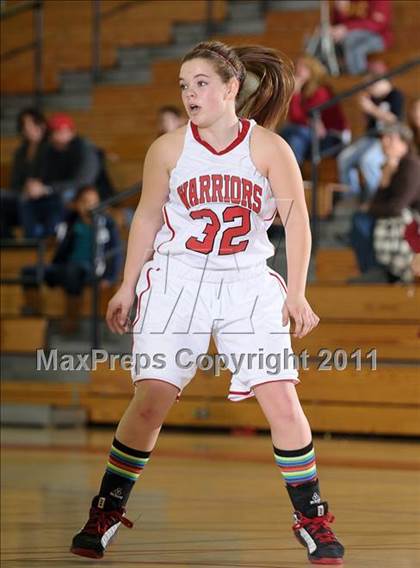 Thumbnail 1 in Lodi vs. Galt (Bulldog Winter Classic) photogallery.