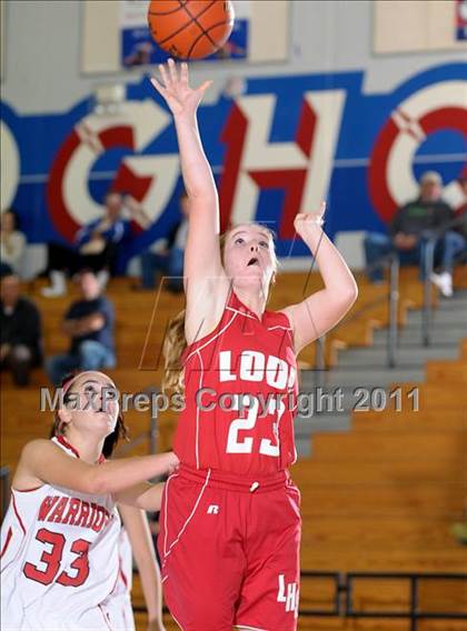 Thumbnail 1 in Lodi vs. Galt (Bulldog Winter Classic) photogallery.