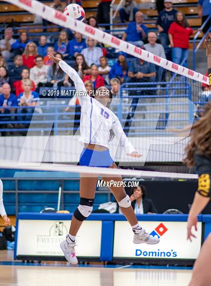 Thumbnail 3 in Chapel Hill vs. West Henderson (NCHSAA 3A Final) photogallery.