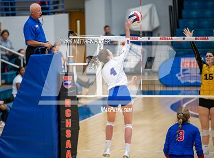 Thumbnail 2 in Chapel Hill vs. West Henderson (NCHSAA 3A Final) photogallery.