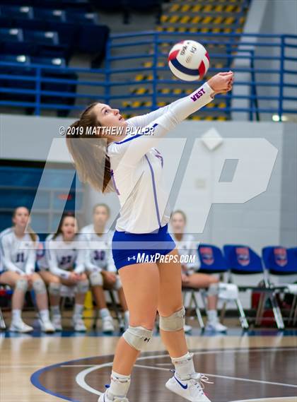 Thumbnail 3 in Chapel Hill vs. West Henderson (NCHSAA 3A Final) photogallery.