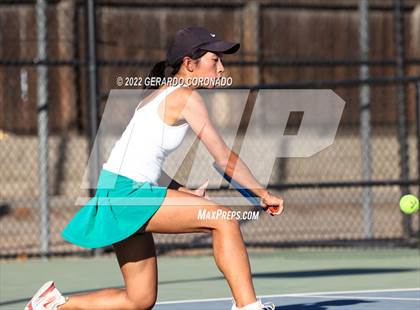 Thumbnail 1 in East Union @ Manteca photogallery.