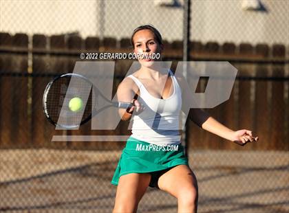 Thumbnail 1 in East Union @ Manteca photogallery.
