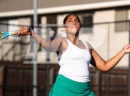 Thumbnail 1 in East Union @ Manteca photogallery.