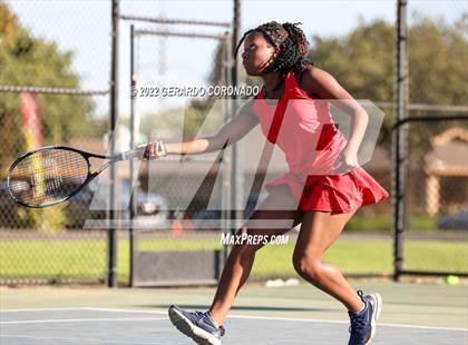 Thumbnail 1 in East Union @ Manteca photogallery.