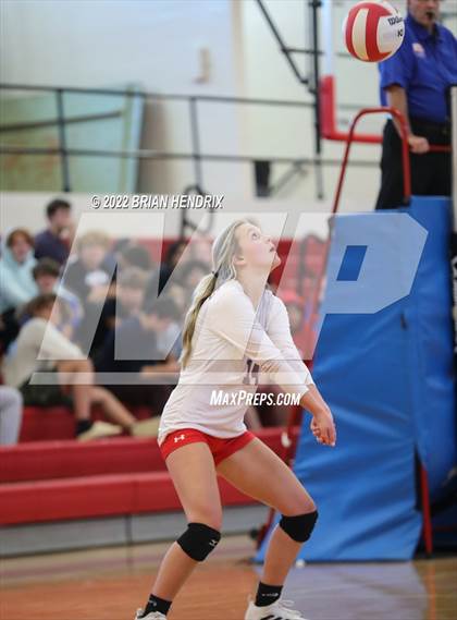 Thumbnail 1 in West Lincoln @ Newton-Conover photogallery.