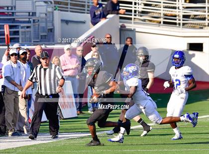 Thumbnail 3 in North Little Rock vs. Bentonville  (AAA 7A Final) photogallery.