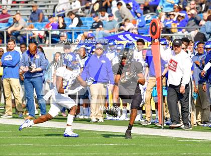 Thumbnail 2 in North Little Rock vs. Bentonville  (AAA 7A Final) photogallery.