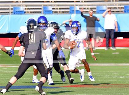 Thumbnail 3 in North Little Rock vs. Bentonville  (AAA 7A Final) photogallery.