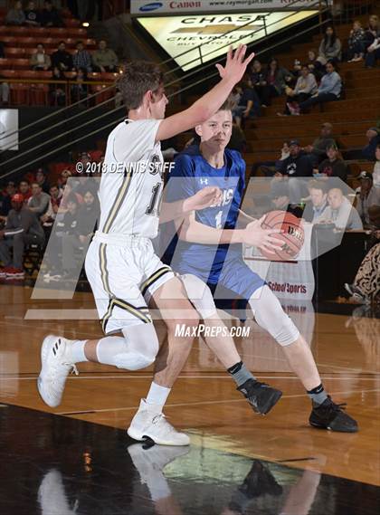 Thumbnail 3 in Beyer vs. Central Catholic (CIF SJS D3 Final) photogallery.