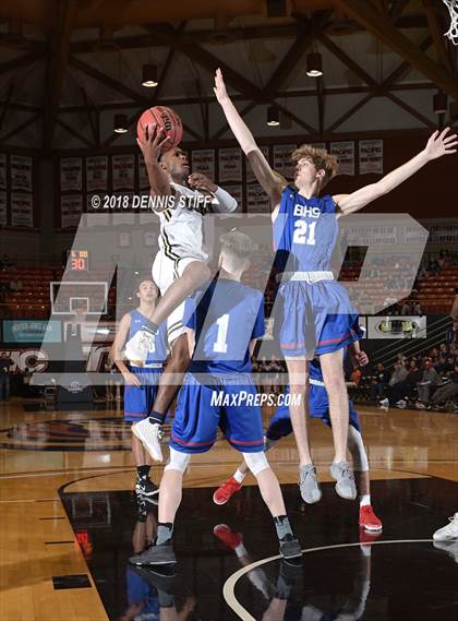 Thumbnail 2 in Beyer vs. Central Catholic (CIF SJS D3 Final) photogallery.
