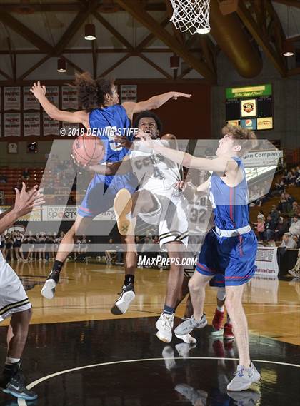 Thumbnail 1 in Beyer vs. Central Catholic (CIF SJS D3 Final) photogallery.