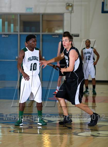 Thumbnail 2 in Palmdale vs Aubd Senior Sharks (National Prep Classic) photogallery.