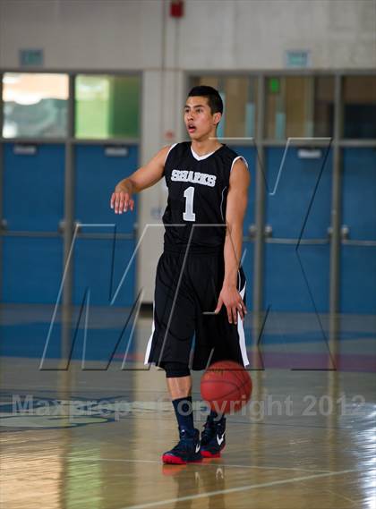 Thumbnail 2 in Palmdale vs Aubd Senior Sharks (National Prep Classic) photogallery.