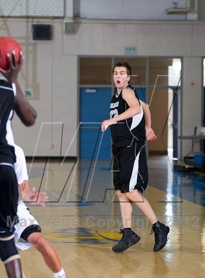 Thumbnail 2 in Palmdale vs Aubd Senior Sharks (National Prep Classic) photogallery.