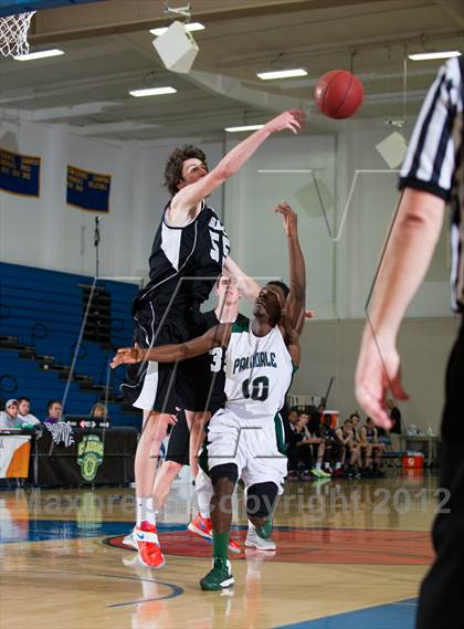 Thumbnail 2 in Palmdale vs Aubd Senior Sharks (National Prep Classic) photogallery.