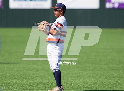 Thumbnail 1 in Lake Travis vs. Brandeis (UIL 6A Area Playoff) photogallery.