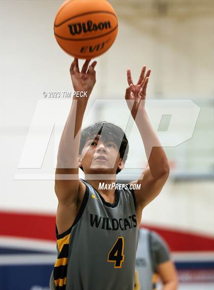 Thumbnail 2 in Whitney @ Crean Lutheran photogallery.