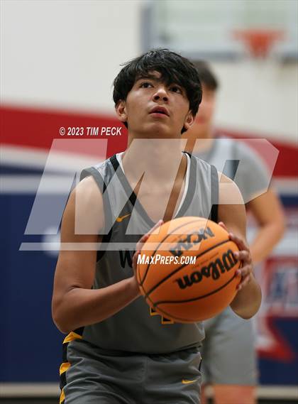 Thumbnail 2 in Whitney @ Crean Lutheran photogallery.