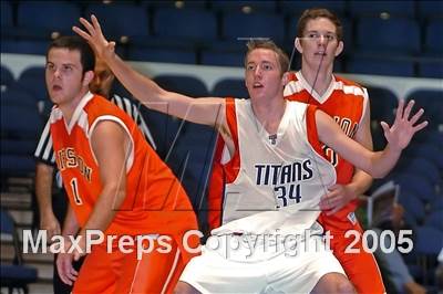 Thumbnail 2 in Mission Viejo vs Tesoro (Anaheim Holiday Classic) photogallery.