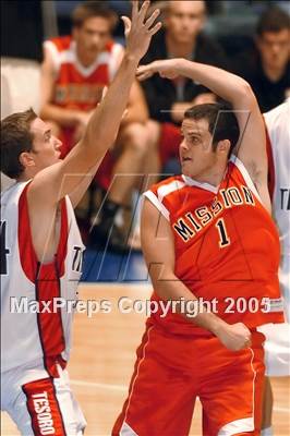 Thumbnail 1 in Mission Viejo vs Tesoro (Anaheim Holiday Classic) photogallery.