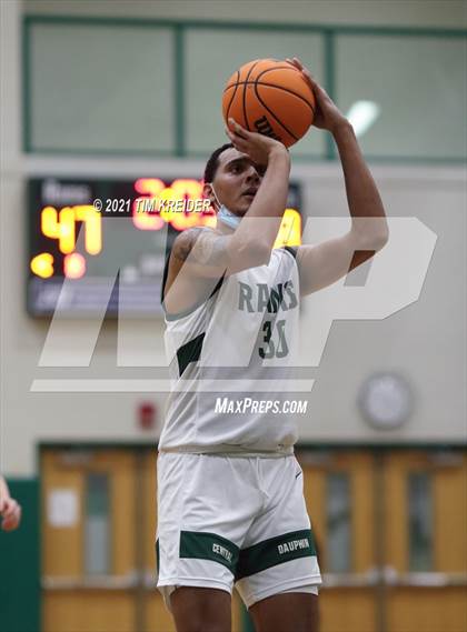 Thumbnail 2 in Cumberland Valley @ Central Dauphin photogallery.