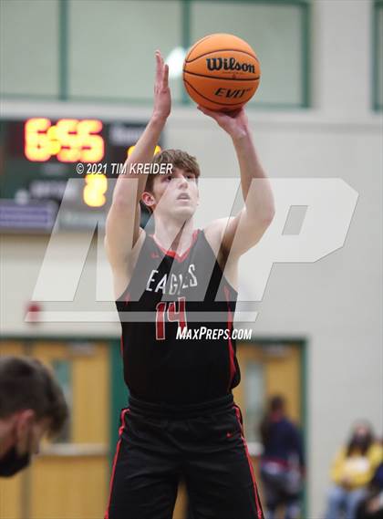 Thumbnail 2 in Cumberland Valley @ Central Dauphin photogallery.
