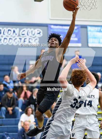 Thumbnail 2 in Sacramento @ Vista del Lago photogallery.