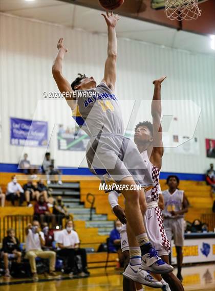 Thumbnail 1 in Braden River vs. Bayshore photogallery.