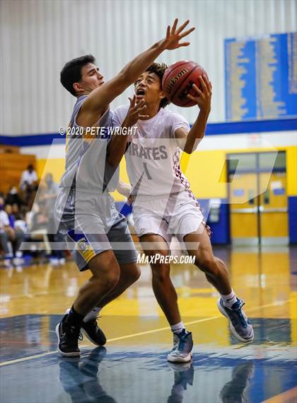 Thumbnail 3 in Braden River vs. Bayshore photogallery.