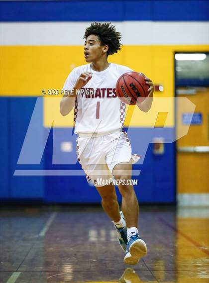 Thumbnail 3 in Braden River vs. Bayshore photogallery.