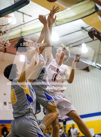 Thumbnail 2 in Braden River vs. Bayshore photogallery.