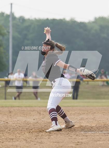 Thumbnail 3 in Greensburg Central Catholic vs Cranberry Area (PIAA 2A 1st Rd) photogallery.