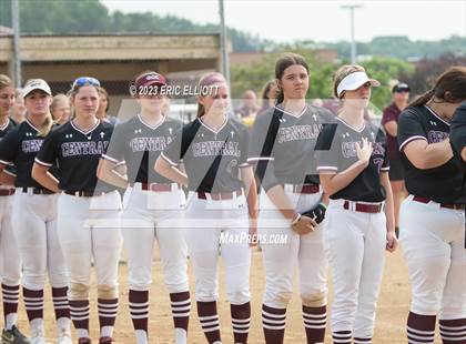 Thumbnail 3 in Greensburg Central Catholic vs Cranberry Area (PIAA 2A 1st Rd) photogallery.