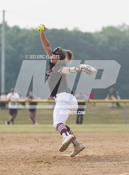 Thumbnail 2 in Greensburg Central Catholic vs Cranberry Area (PIAA 2A 1st Rd) photogallery.