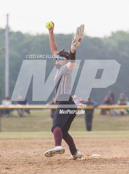 Thumbnail 1 in Greensburg Central Catholic vs Cranberry Area (PIAA 2A 1st Rd) photogallery.